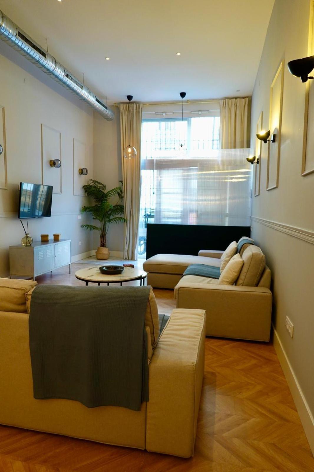 סביליה Peral Boutique Apartaments מראה חיצוני תמונה