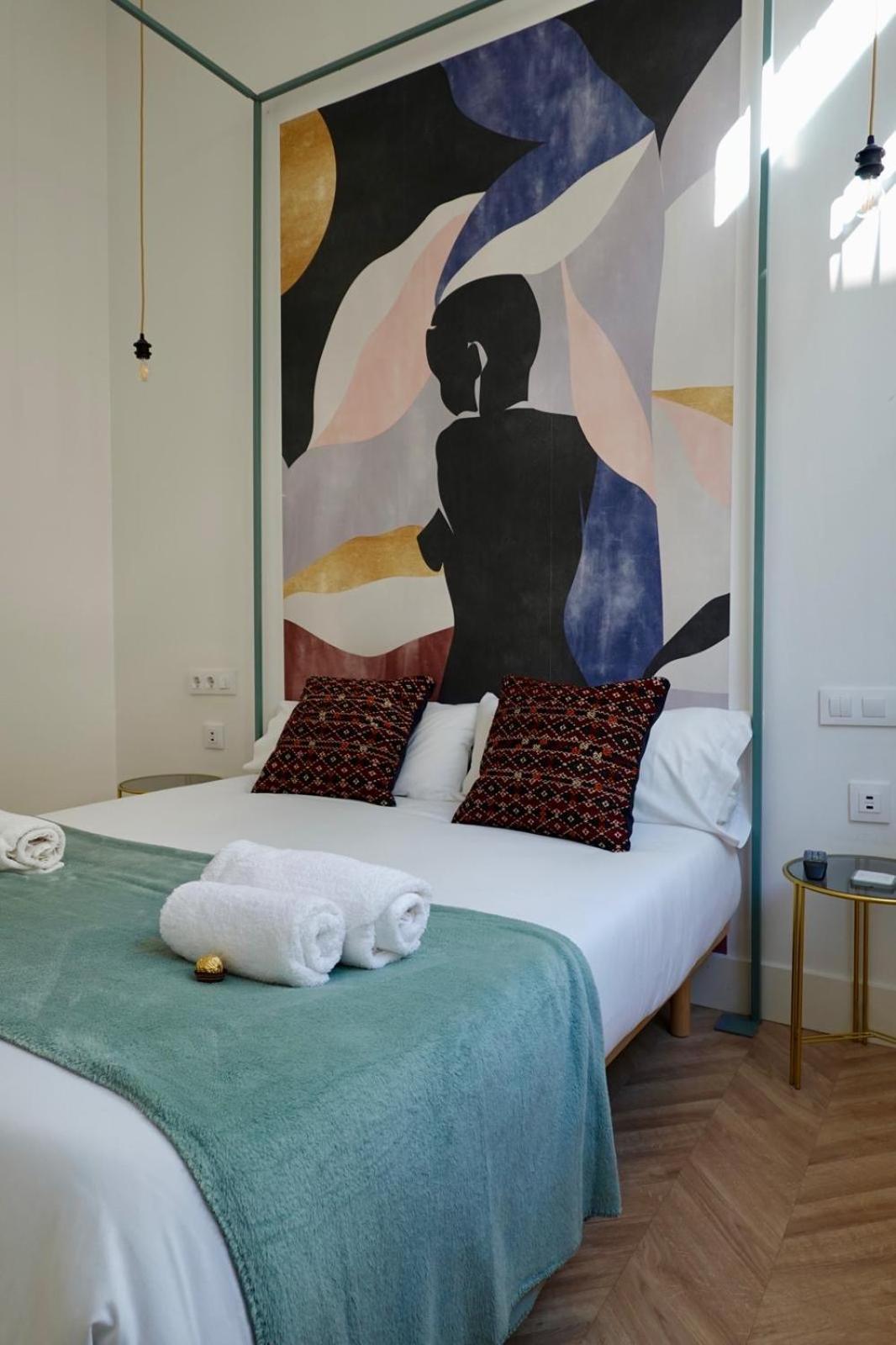 סביליה Peral Boutique Apartaments מראה חיצוני תמונה