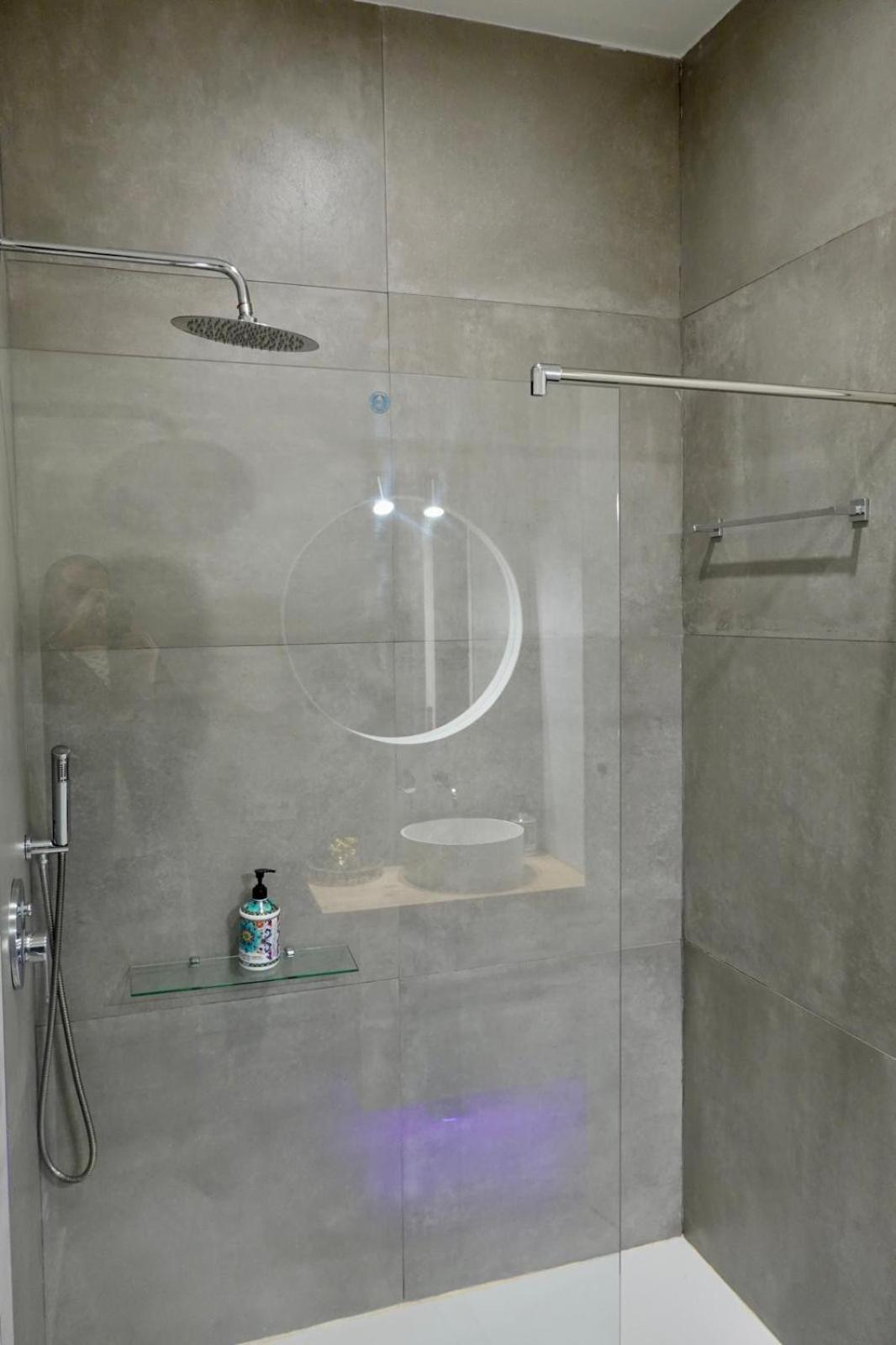סביליה Peral Boutique Apartaments מראה חיצוני תמונה