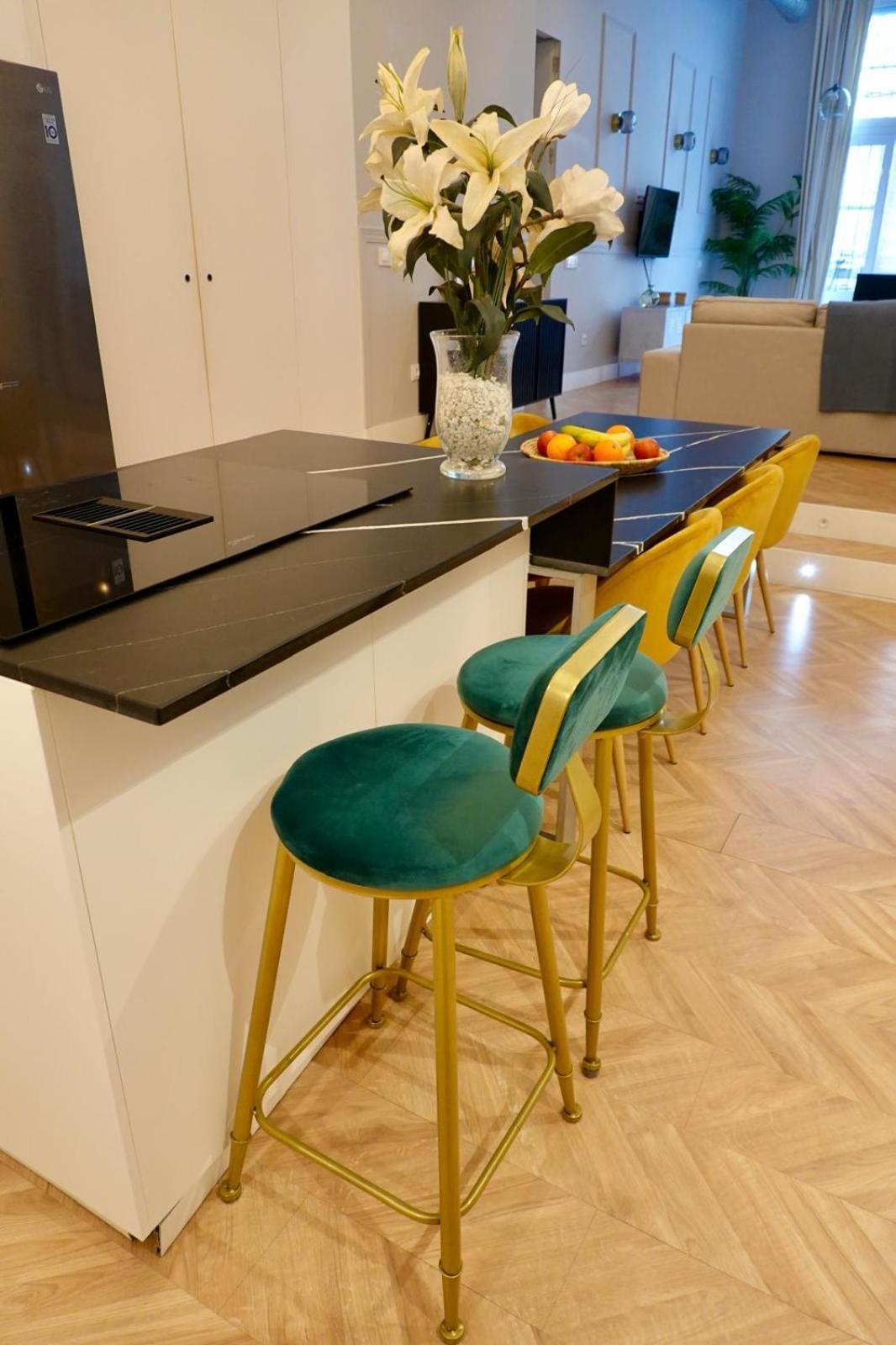 סביליה Peral Boutique Apartaments מראה חיצוני תמונה